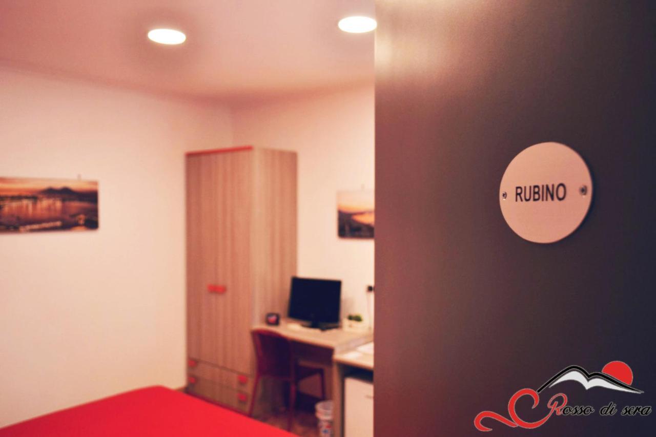 Rosso Di Sera 나폴리 외부 사진